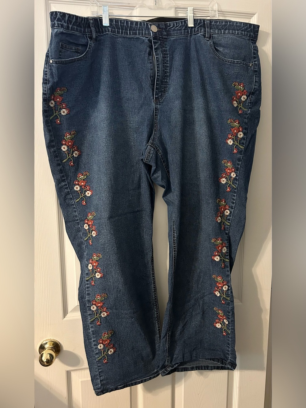 Catherines Blue Denim Straight-Leg Jeans with Floral Embroidery